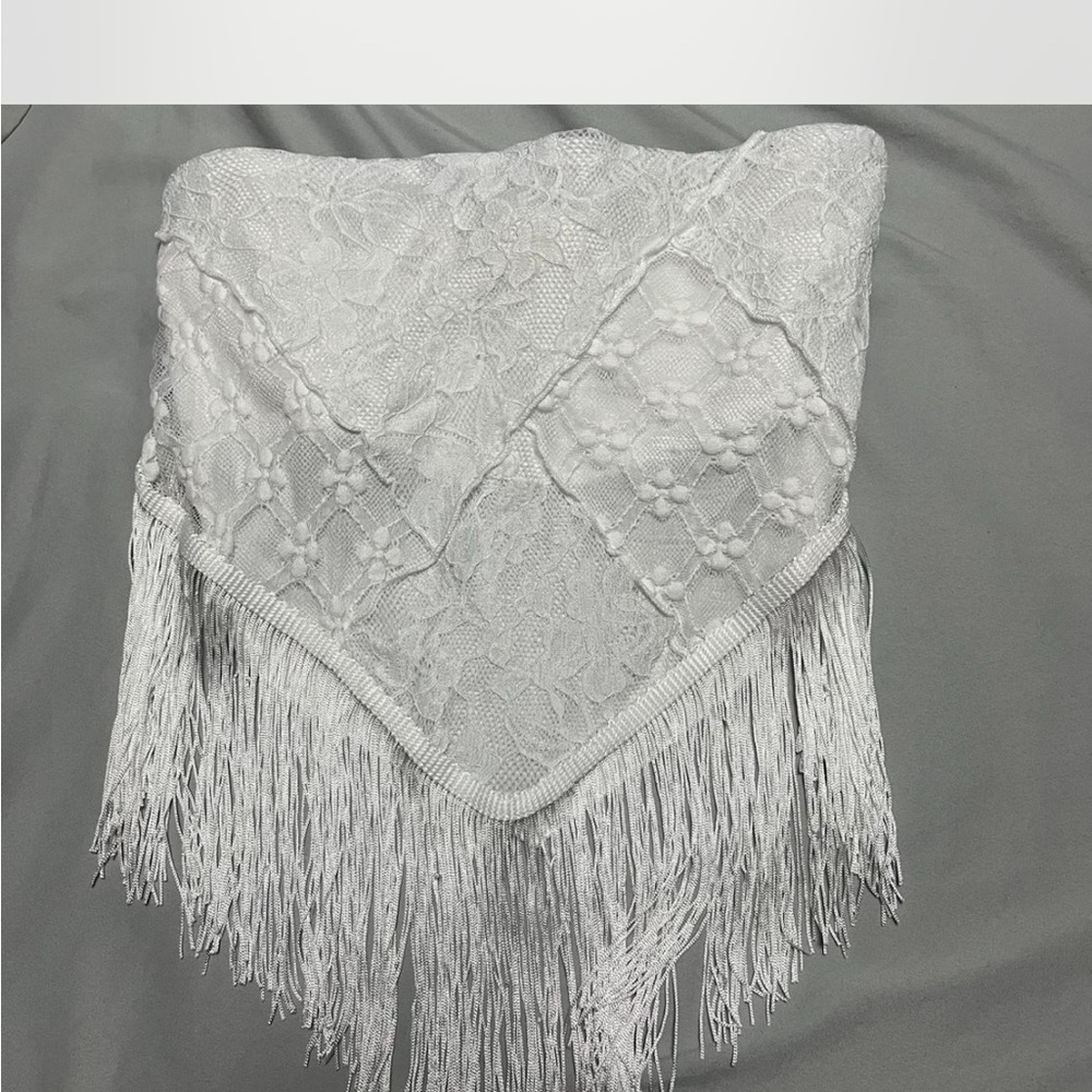 Elegant White Lace Fringe Tube Top